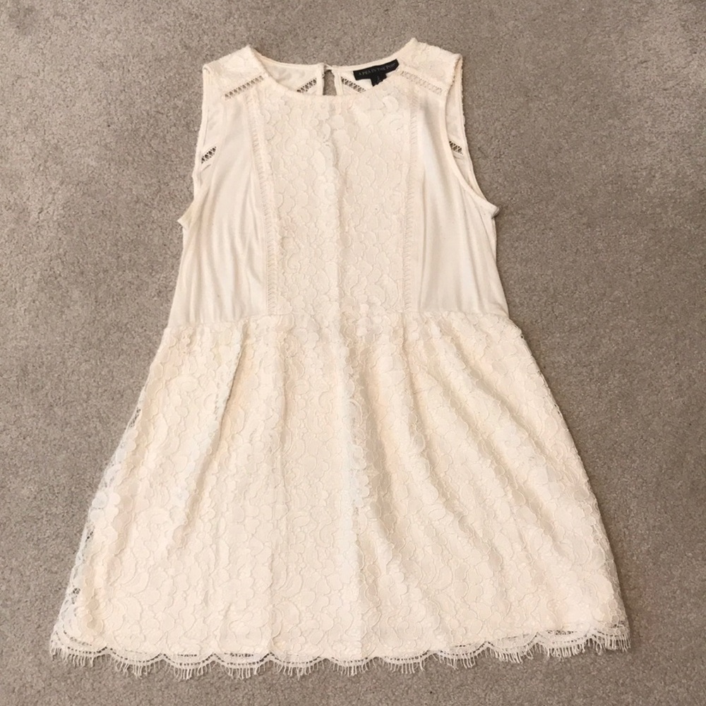 Pea in the Pod Lace Sleeveless Maternity Top